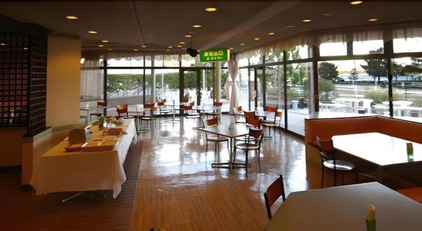 Pals Inn Katsuura Bagian luar foto