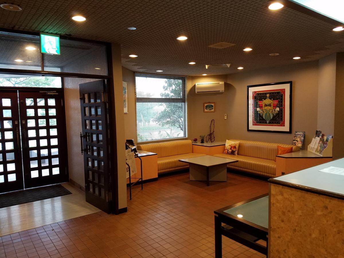 Pals Inn Katsuura Bagian luar foto